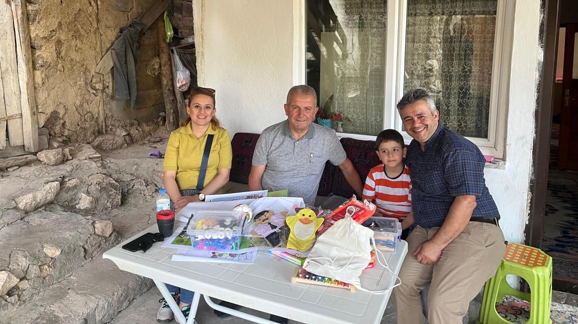 BENİM OYUN SANDIĞIM